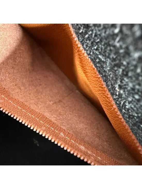 Vintage Dooney & Bourke All Weather Leather Pebble Grain Black Cross Body Bag - Picture 14 of 15